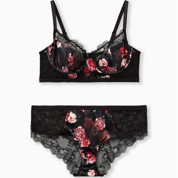 Torrid Black Floral Satin Lace Underwire Longline Bralette & Hipster Panty - Picture 2 of 3